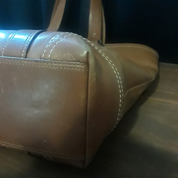 Vintage Coach Tan Tote and wallet - Picture 8 of 12